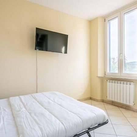 פיזה -Villa Emily- Parking, Garden & Wi-Fi מראה חיצוני תמונה